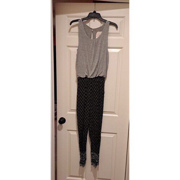 Anthropologie l Hei Hei Rhodes Gray Black Patterned Jumpsuit Keyhole Back XS - Picture 1 of 15
